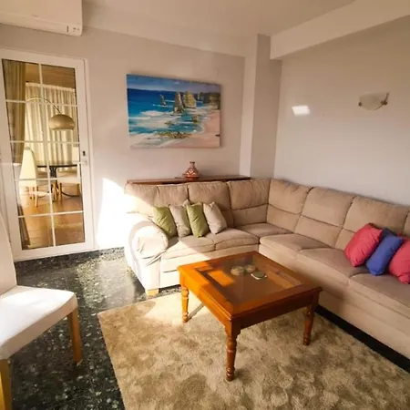 Penthouse Vistamar Costa *