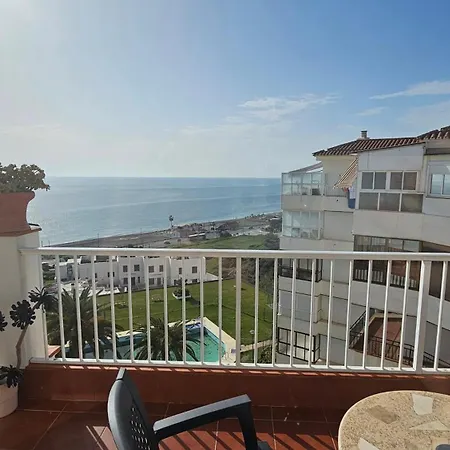 Penthouse Vistamar Costa Apartment *